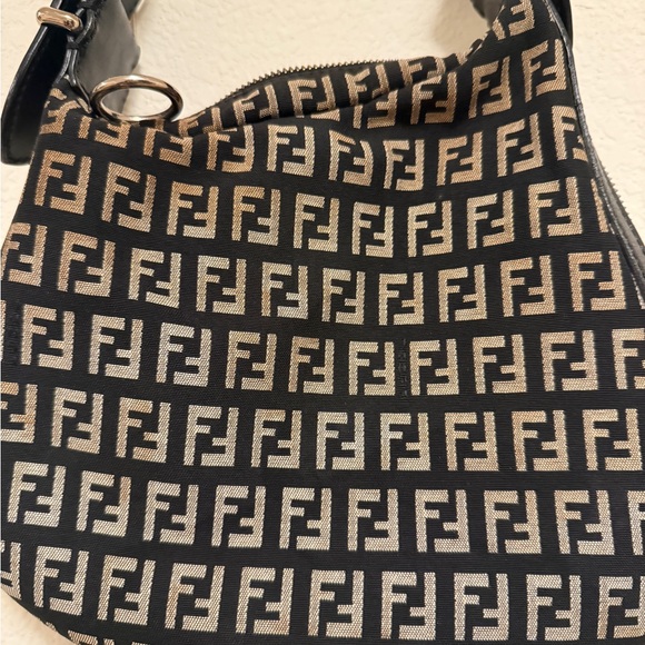 Fendi Saddle Bag VINTAGE - Picture 6 of 8